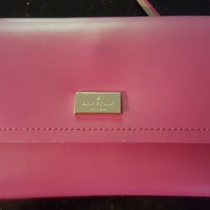 Kate Spade Leather Winni Wright Place Wallet Clutc